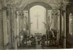 Int�rieur de la 3�me
Eglise de TENES