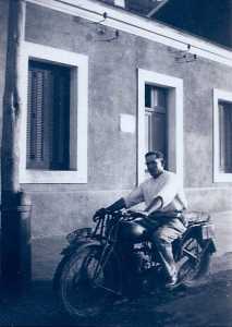 1936
Lucien Albentosa sur sa moto
marque Terrot
