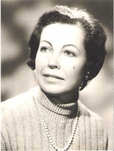 Simone ALBENTOSA
----
Employ�e chez "Attil" (Tailleur)
D�c�d�e en 1989