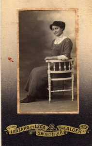 AMBROSINO Ad�la�de
n�e � T�n�s
