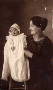 1925
----
LANDRIC Christian 3 mois
et Ad�la�de AMBROSINO