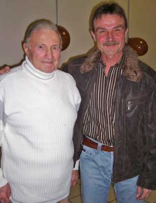 2008
Claude AUTHIE
le jour de ses 80 ans
avec son fils Patrick 