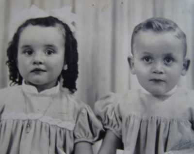 les Jumeaux
Martine et Eric AUTHIE
n�s le 10 Avril 1956
� TENES