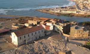 Vue d' une partie de la marine , prise de la pointe des blagueurs.la douane et les maisons Ambrosino, Scotto, Assante, Alexandre Banos (1�re maison � droite evec un �tage), Sil�s, Ros .... etc