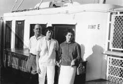 19 Juillet 1961
sur le Kairouan
Le Voyage sans retour
----
Alexandre CAMILLERI
Christiane CAMILLERI
Gilberte CAMILLERI
