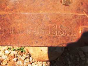 inscriptions sur les Canons
Ces deux canons sont issus de la fonderie de canons de Bourges en 1890, leur a�ier provient de l'usine St Jacques � Montlu�on 