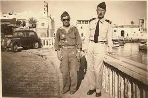 TENES
Kl�ber CAUMARTIN avec le
Commandant dont il �tait le chauffeur