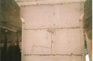 Le Monument aux Morts de T�n�s
transf�r� en 1962 au Cimeti�re
----