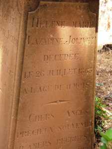 Famille JOLIVET
----
H�l�ne Marie 
LAZARINE-JOLIVET
d�c�d�e le 26-7-1863
� l'�ge de 11 mois