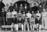 Classes 1949 -1950
3�me et 4�me
----
G/D et de H/B :
----
Roland ROUSO
?
Bensaid Serge
Ros Andr�
Hamici Ali
?
Pierre Eyssautier
Bergonzoli Marcel
----
Mr Fichet
Bensaid Colette
Breand
Bayonnat
Touaibia
Seror Mady
Djordem
Alberola
LE GUENNEC (Ma�tre)
----
Bennai
Lacurie Claude
Nedjar Ali
Meriem
Seror Bernard