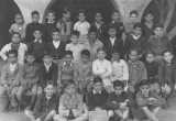 1949 - 1950
----
--- 1er rang en haut: 
9- Jacques Martinez
--- 2�me rang: 
4- Claude Sorba
--- assis sur le banc
2- Jean Pierre TUESTA
assis sur le sol
2- Jean Pierre SINTES
6- EBERT Paul Georges