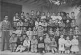 1948 - 1949
la classe de Mr Sala
----
1- COUSTE
2- GHNASSIA
3- DA�KRA
4- CAMBON
5- SINTES
6- BELHADJ
7- MEKLOUFI
8- Armand TUESTA
9- SANCHEZ
10- CANO
11- Doudou EBERT fils du Dr
12- SADOCK Roger
13- PASTOR
14- CLAIRVOYE Marcel

A rajouter:1�Rang
3-Paya JP
5-Bensaid Nono
9-Alim�rina

MAZOUNI Abderrahmane 