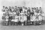 1951/ 1952  ?
CM 1
----
2�me rang, debout sur la droite
Jocelyne Lacurie