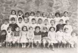Maternelle 1949/1950
----
1er rang debout
5- Alain RAU
2eme rang 
1- Jacques RAU
6- Abdelkader DJORDEM ?
10- Zoheir BENDAOUD 
(Ils habitaient chez les Belaziz rue Paul Doumer)