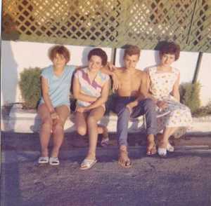 Annie MARINI
Anne-Marie WOLF
Jean COULIN
Jeannine CELESTIN