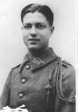 Lucien MONTES
----
mort � la guerre en 1945