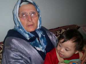 Taibe Kheira 
�pouse de Mohamed El Korchi
ancien p�cheur
----
a travaill� 17 ans chez Alexandre CAMILLERI 