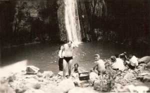 Cascade de Taragna
Les COUSSEAU
les FEREDJ
et Serge peut-�tre