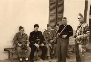 SABIA L�onard
Un flic ?
GOELZER
un gars � lunettes ?
FEREDJ L�on
Lucien MEYSONNAT