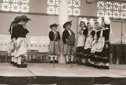 1953
----
F�te des Ecoles
----
1-Jean Aim� MENCIAS
2-Paul Henri
3-Malou BEAUSSIER