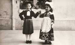 1953
----
F�te des Ecoles
----
Alain Di M�glio
Anne Marie Wolf