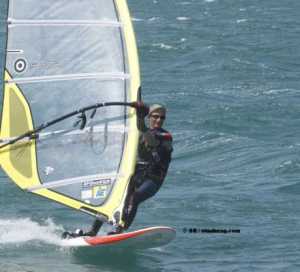 Alain GABET
sp�cialiste des travers�es en planches � voile
� son actif les travers�es:
Nice - Corse
Nice - Tunisie
Port la Nouvelle - Maroc
Port la Nouvelle - Oran (2008)