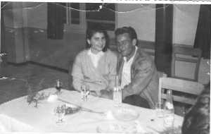 Alice GARCIA et Jacky TORREGROSSA
fianc�s
� la Guinguette