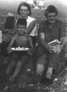 Roland GUERRIN
Marie GOMES
Niny SEROR