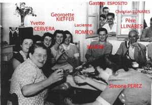 LA CHORALE - 1952/1954
Nous f�tons le d�part du Cur� SCHWARTZ
-----
gouvernante du Cur� Schwartz
Maguy SOUYRIS
Yvette CERVERA
Georgette KIEFFER
Lucienne ROMEO
 Henri MARINI 
Cosme LLINARES (P�re)
Simone PEREZ
Andr� ROS
Gaston ESPOSITO
Christian LLINARES
etc ...