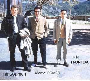 photo prise sur le parking de Chass�riau
----
GOTNICH Louis
ROMEO Marcel
Michel FRONTEAU