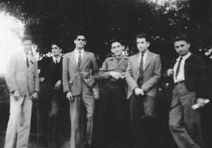 copains des ann�es 50
----
Georges ALBEROLA
Claude SEROR
assassin� en 1956
Serge SEROR
Michel SILES
Roger STREET
SABIA L�onard