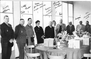 Montenotte - Janvier 62
----
Basile JONET
Pr�sident de la fondation 
de Lattre de Tassigny
----
Participants :
Lt STRUM...
Cdt TRIO
Cdt PRAB
L. GUILLERMIN
LONJON Melchior, Maire de Montenotte
CHERAUDI adjoint au Maire
Basile JONET
MAURY conseiller Municipal
AC 