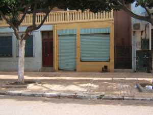 Rue d'Orl�ansville
----
Mme LACURIE 
(sage femme)
FORNIELES