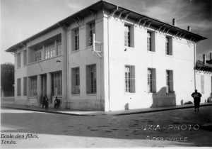 l'Ecole des Filles
Rue Mala 
� cot� de la Commune Mixte
