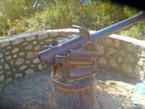2009
R�fection du site des CANONS
au-dessus du Port