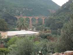 Pont de chemin de fer Vieux T�n�s