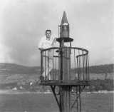 Bernard GARRISSON en 1960
Au sommet du "Phare vert" � l'entr�e du port de T�n�s