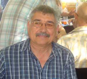 VICIDOMINI Yvon
n� � T�n�s
----
34-BEZIERS
----
  Famille VICIDOMINI 