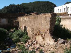 maison en ruine au Vieux T�n�s
face � l'�cole primaire Xicluna.
