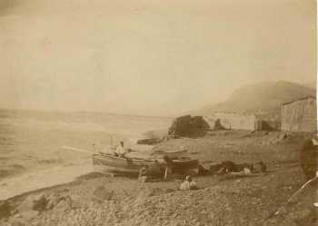 Pr�s de la Douane en 1895
Le d�barcad�re n'existait pas � cette �poque 